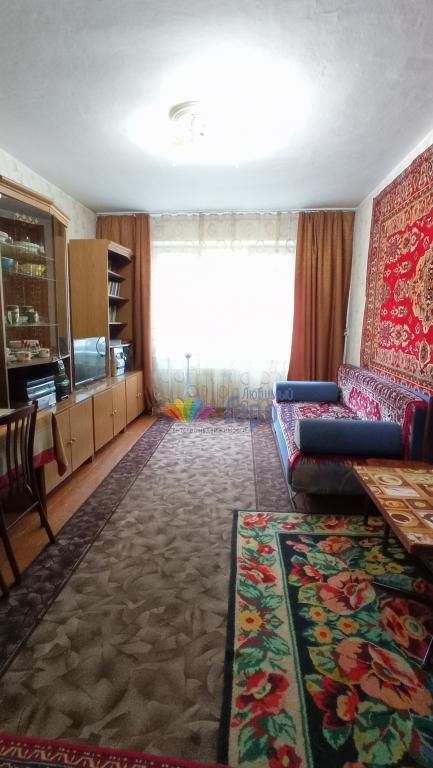Купить 2-к квартиру 46 кв.м. на ул.Горьковская ул, 43