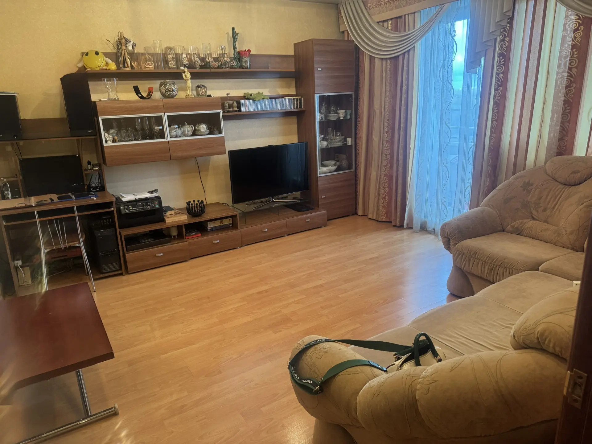 Квартира, Кемерово, Сибиряков-Гвардейцев, 328а