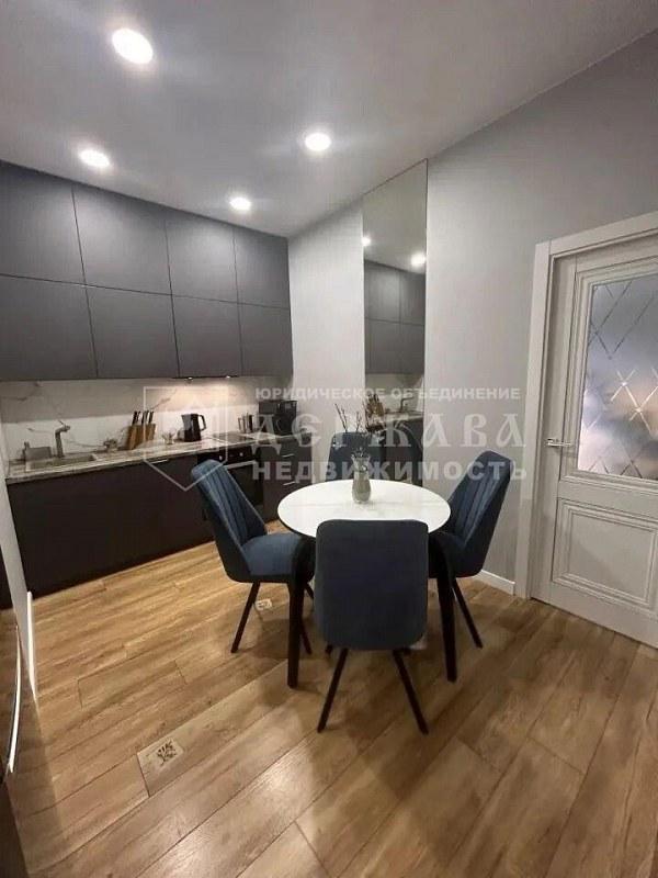 Продажа 3-комнатная квартира, 53,5 м2, Кемерово, Московский проспект 8