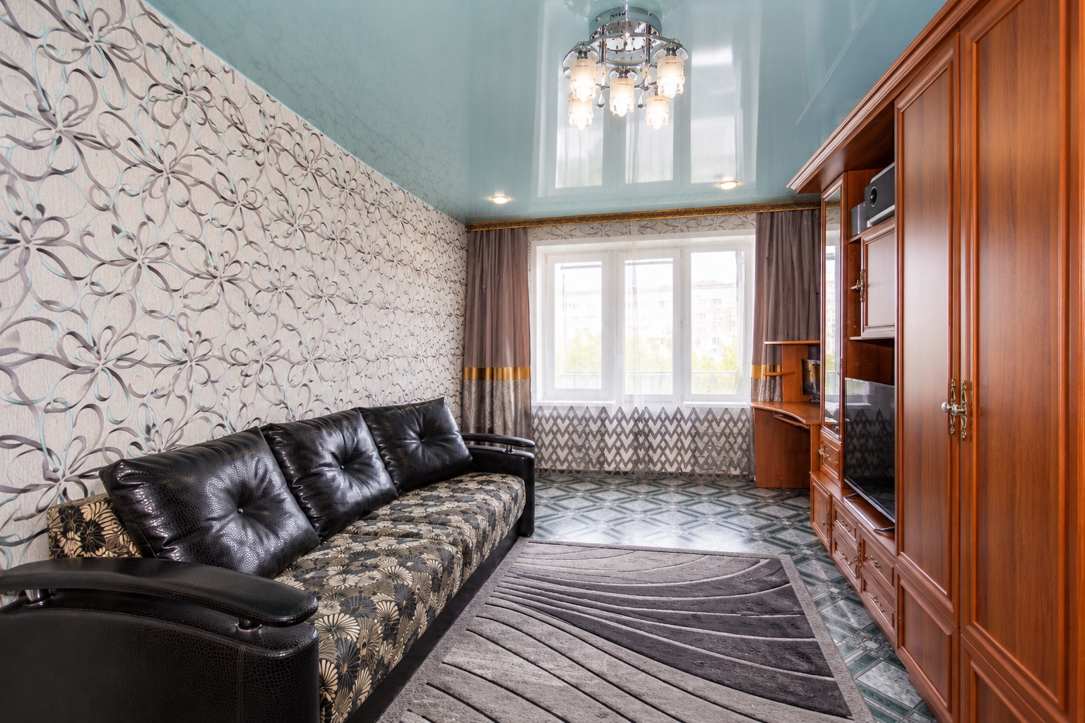 Квартира, Новокузнецк, проезд Чекистов, 1