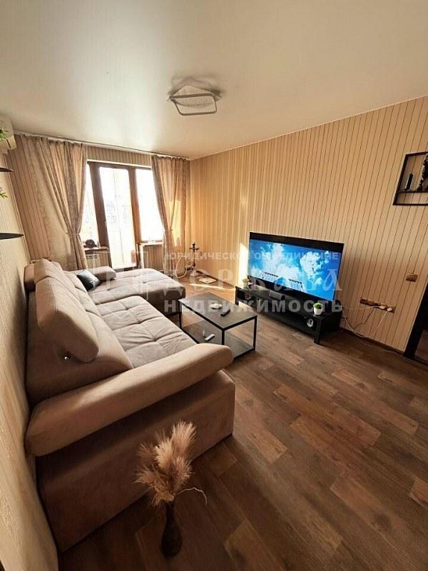 Продажа 2-комнатная квартира, 47 м2, Кемерово, улица Гагарина 140