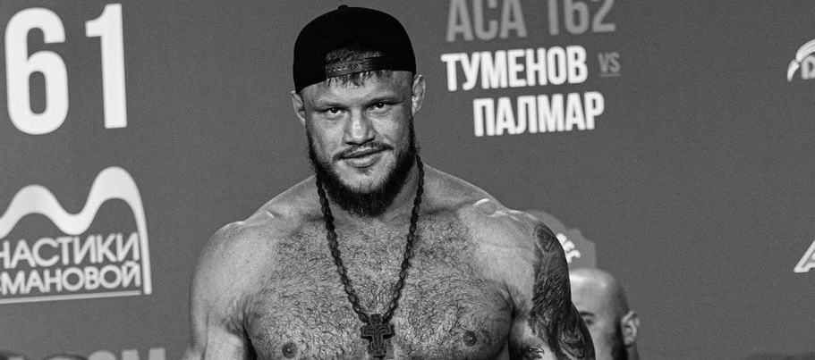 Гигант из зала Фёдора: как умер боец Григорий Пономарёв в 31 год