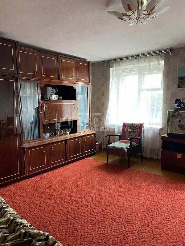 Продажа 3-комнатная квартира, 67,7 м2, Кемерово, улица Николая Островского 23