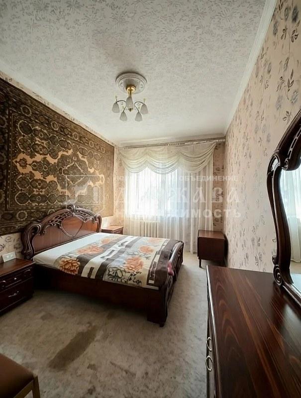 Продажа 3-комнатная квартира, 80 м2, Кемерово, Базовая улица 8