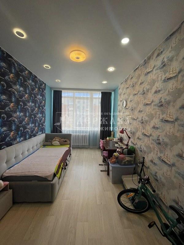 Продажа 2-комнатная квартира, 72,8 м2, Кемерово, Осенний бульвар 9