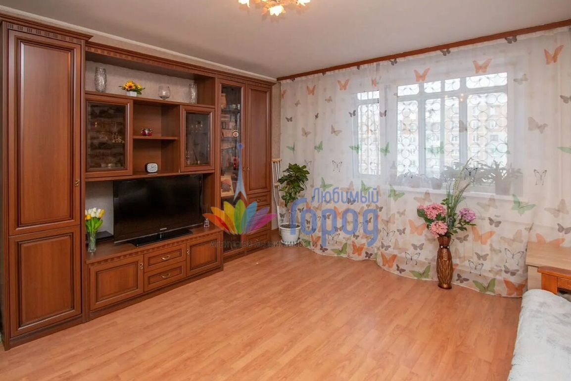 Купить 4+-к квартиру 78 кв.м. на ул.Транспортная ул, 77