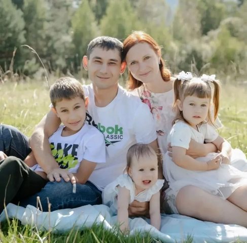 В Кузбассе 331 многодетная семья получила по 550 тысяч рублей на ипотеку