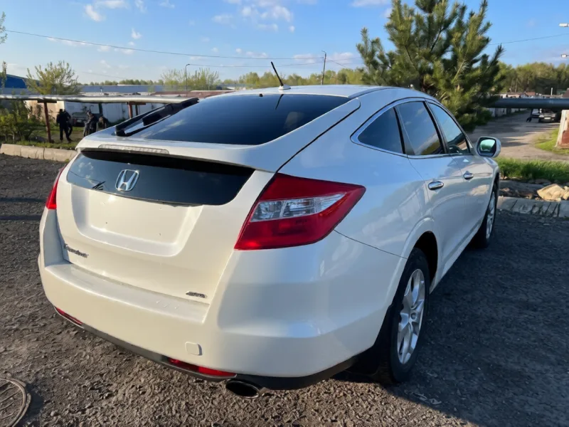 Honda Crosstour продам в Кемерово — фото 4