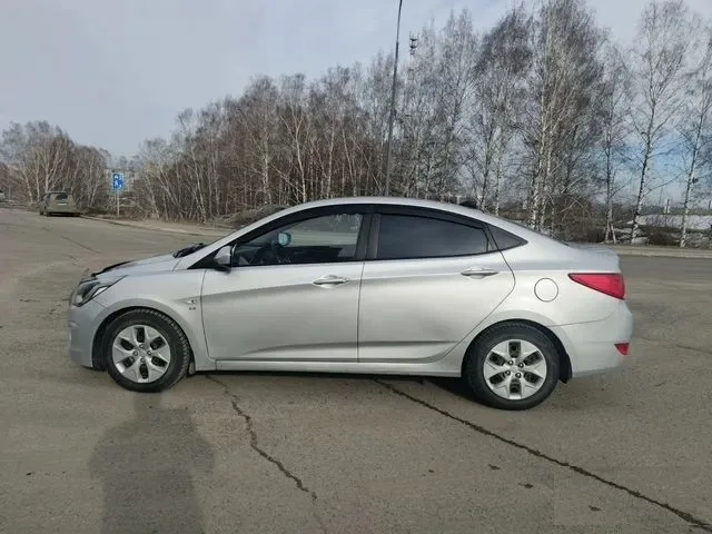 Продам хундай солярис — фото 4