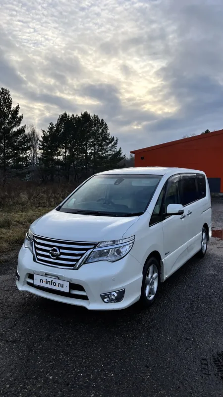 Nissan Serena, 2014 — фото 1