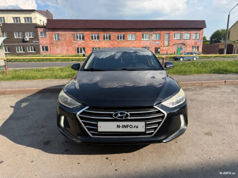 Hyundai Elantra, 2016 — фото 1