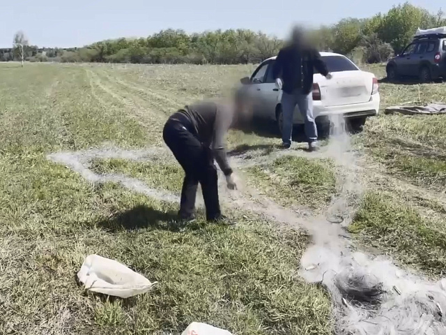 На реке Томь в Юргинском районе задержали двух браконьеров с сетью и уловом