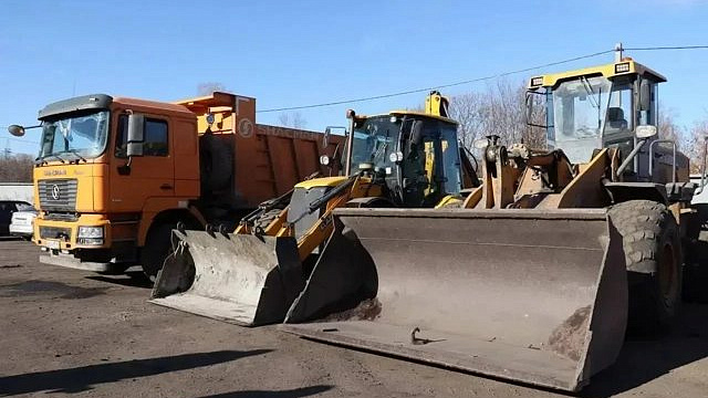 В Кузбассе подготовку дорог к зиме поручили завершить до 1 ноября