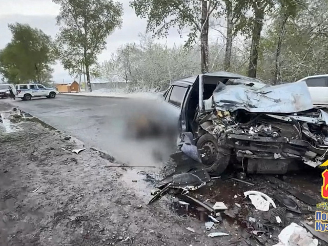 В Ленинске-Кузнецком УАЗ Патриот вылетел на встречку: погиб 18-летний пассажир Дэу Нексия