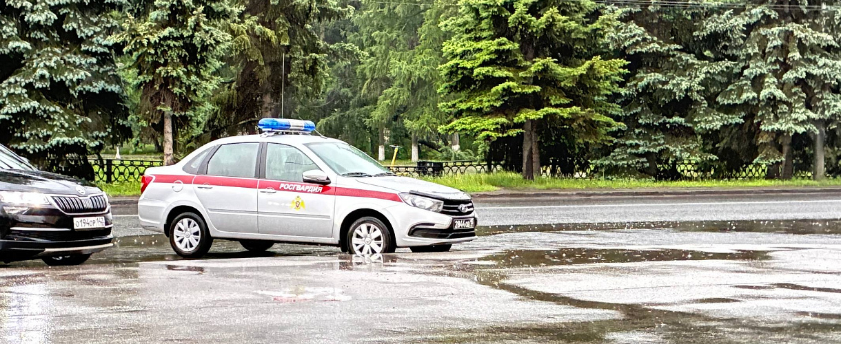  "Потоп довёл до криминала": новокузнечанин "захватил заложников" из-за протекающей трубы