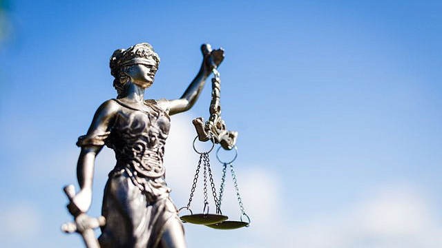 В Ленинске-Кузнецком осудили мужчину по делу о мошенничестве с соцконтрактом