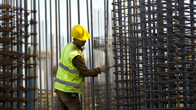Из арматуры ЕВРАЗ ЗСМК строят новые жилые комплексы в Кузбассе