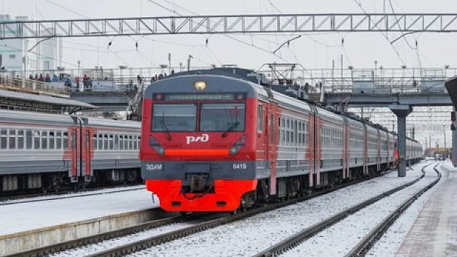 На 4 ноября назначили дополнительный рейс скорого поезда Новокузнецк - Новосибирск