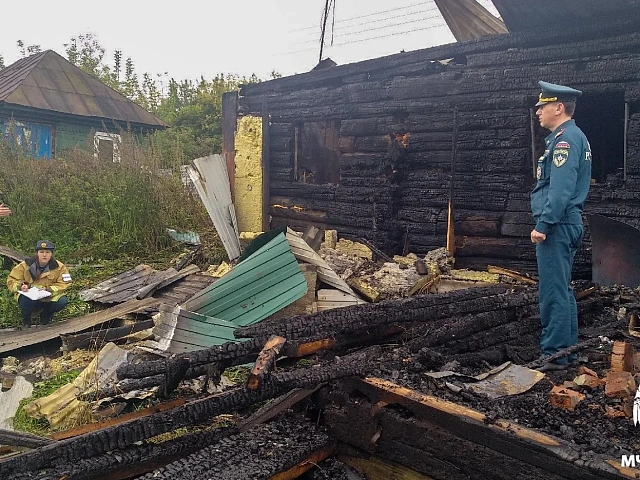 В Юргинском округе при пожаре в жилом доме погибли два человека