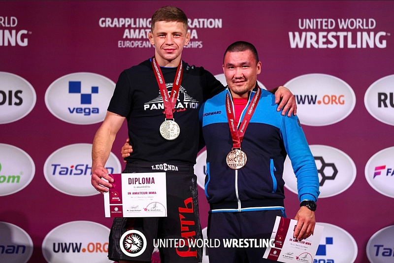 Новокузнечанин Иван Подругин завоевал золото чемпионата Европы по панкратиону