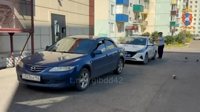 В Междуреченске поймали водителя «Мазды», уже лишённого прав за пьяную езду
