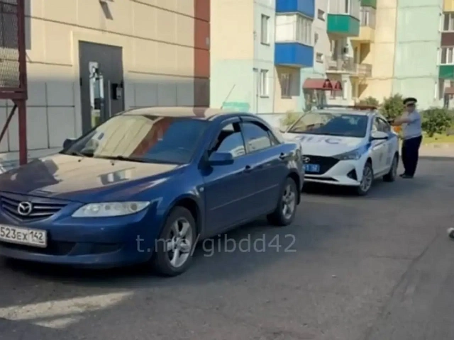 В Междуреченске поймали водителя «Мазды», уже лишённого прав за пьяную езду