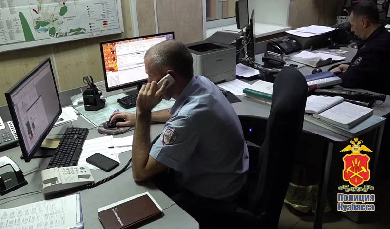 В Прокопьевске женщина украла телефон у подруги из-за понравившегося плейлиста