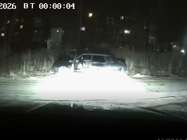 В Новокузнецке 16-летний автолюбитель без прав устроил опасную погоню на свежекупленном ВАЗе (ФОТО)