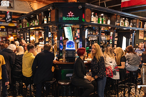 Harat’s Pub