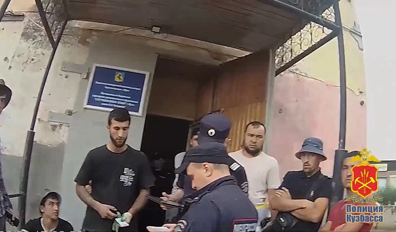  В Юрге полиция задержала шестерых нелегальных мигрантов на стройке