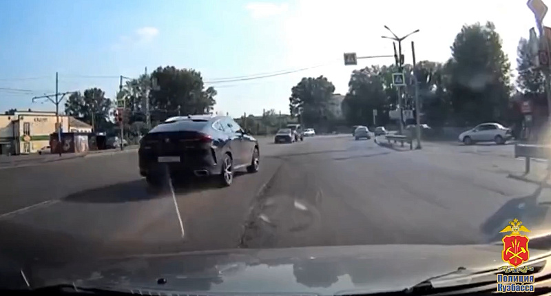 В Прокопьевске водителя БМВ оштрафовали на 3 тысячи по видео «Мобильного патруля»