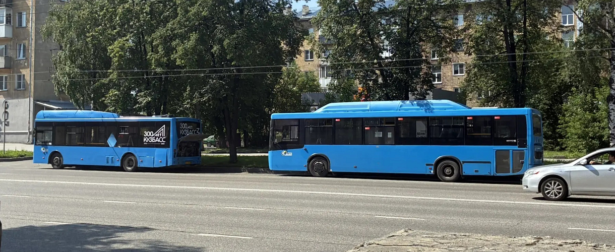 В Новокузнецке из-за аварийного ремонта на Разведчиков изменят маршруты семи автобусов