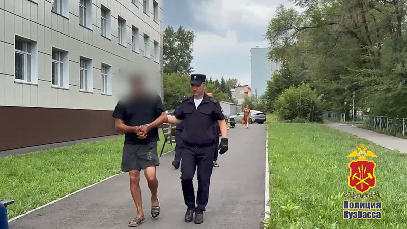В Кемерове мужчину арестовали на 8 суток за интимные действия в автобусе