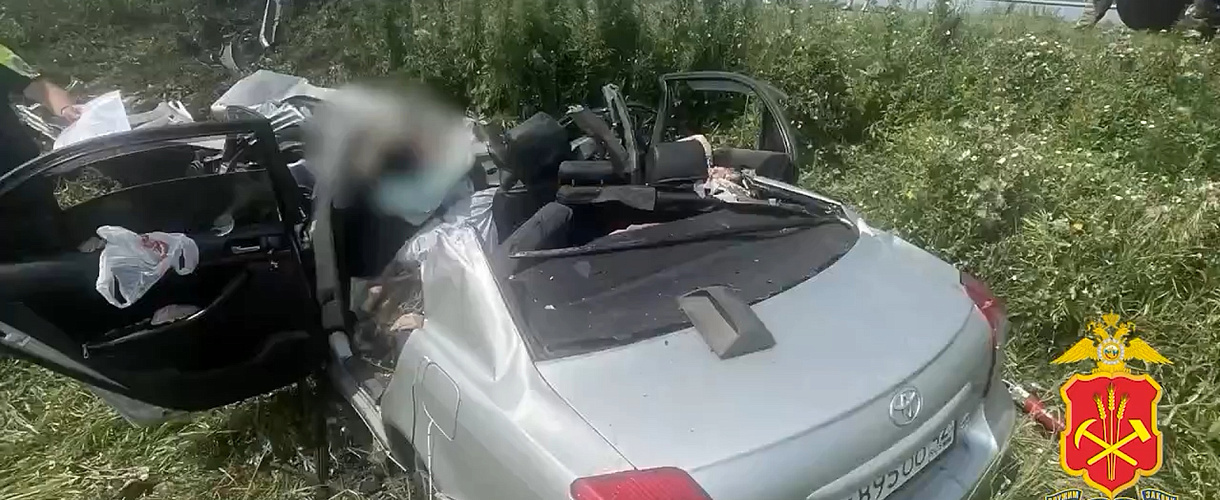 В Ленинск-Кузнецком округе в ДТП погибли трое, пострадал 9-летний ребёнок