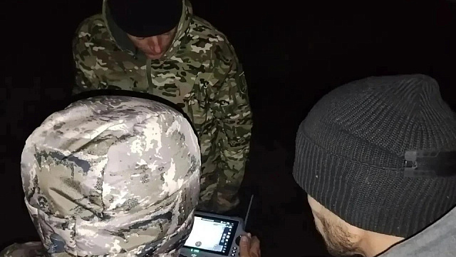 В Кемерове всю ночь ловили медведя с дронами и силовиками