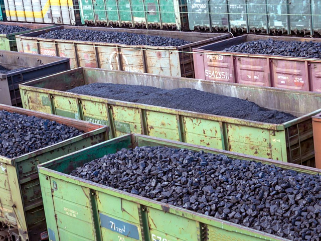 Добыча угля в Кузбассе в апреле сократилась на 3,7%, но экспорт вырос на 23%