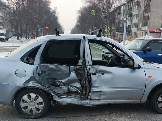 В Кемерове 66-летнего водителя будут судить после ДТП с тяжело пострадавшей пассажиркой